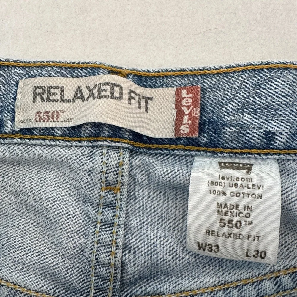 Levis 550 Relaxed Fit Jeans Mens W32 L30 Light Wash Blue Denim 100% Cotton